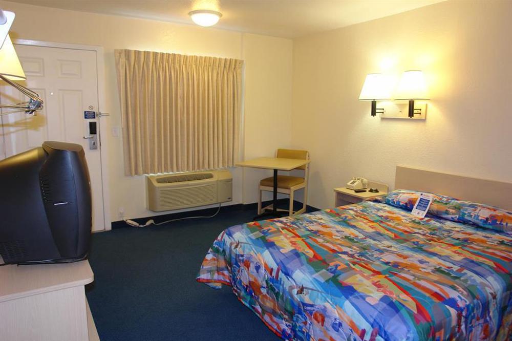 Motel 6-Simi Valley, Ca Bilik gambar